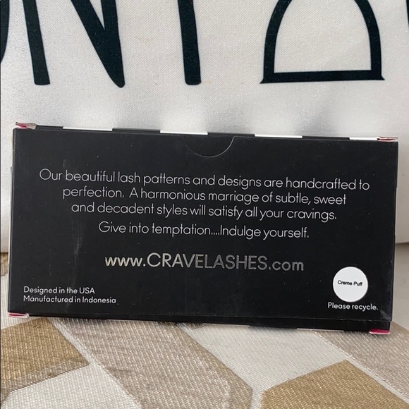 Crave Lashes “creme puff” - Picture 2 of 3